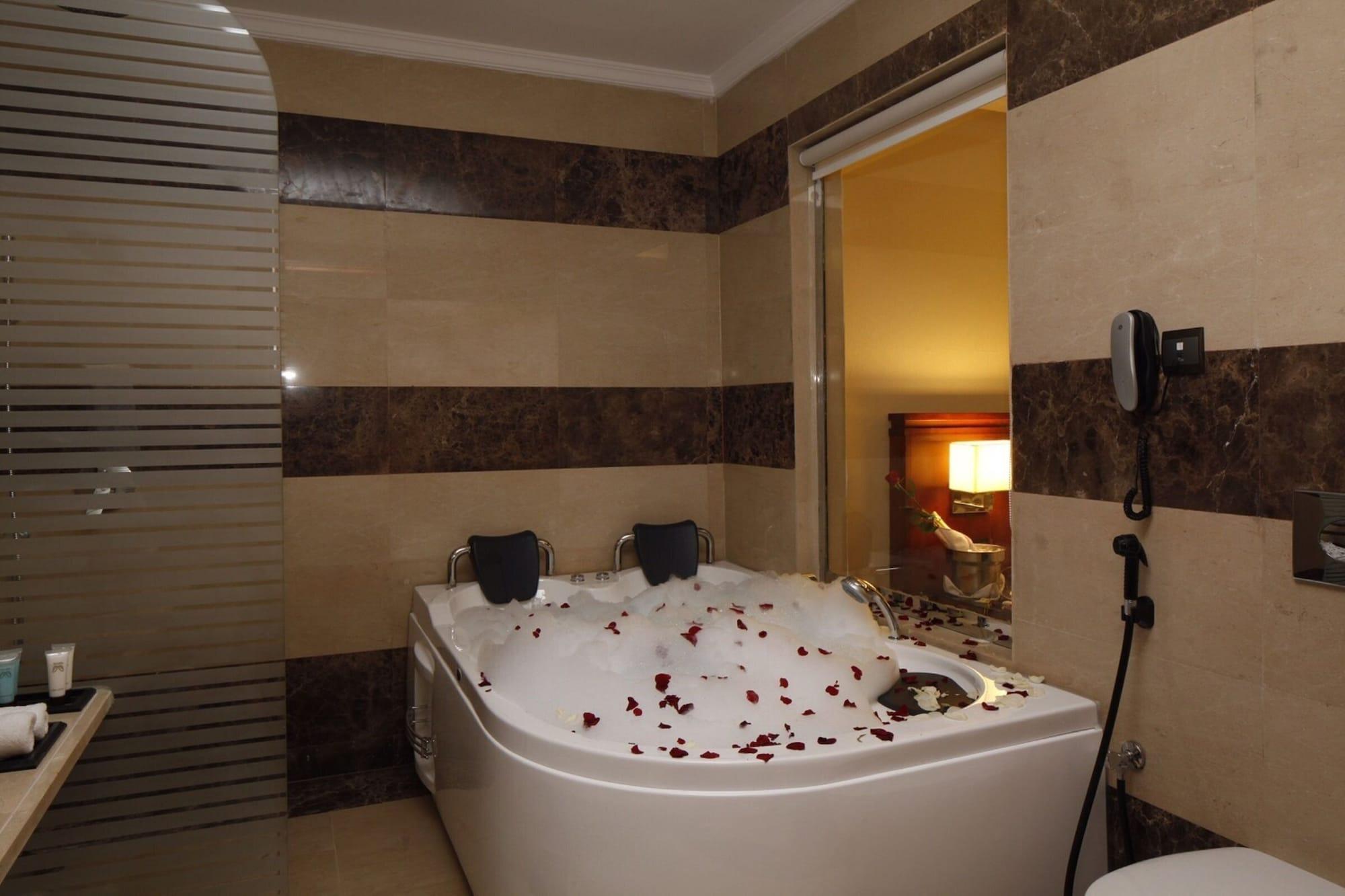Grand Plaza Hotel - Dhabab Rijad Zewnętrze zdjęcie
